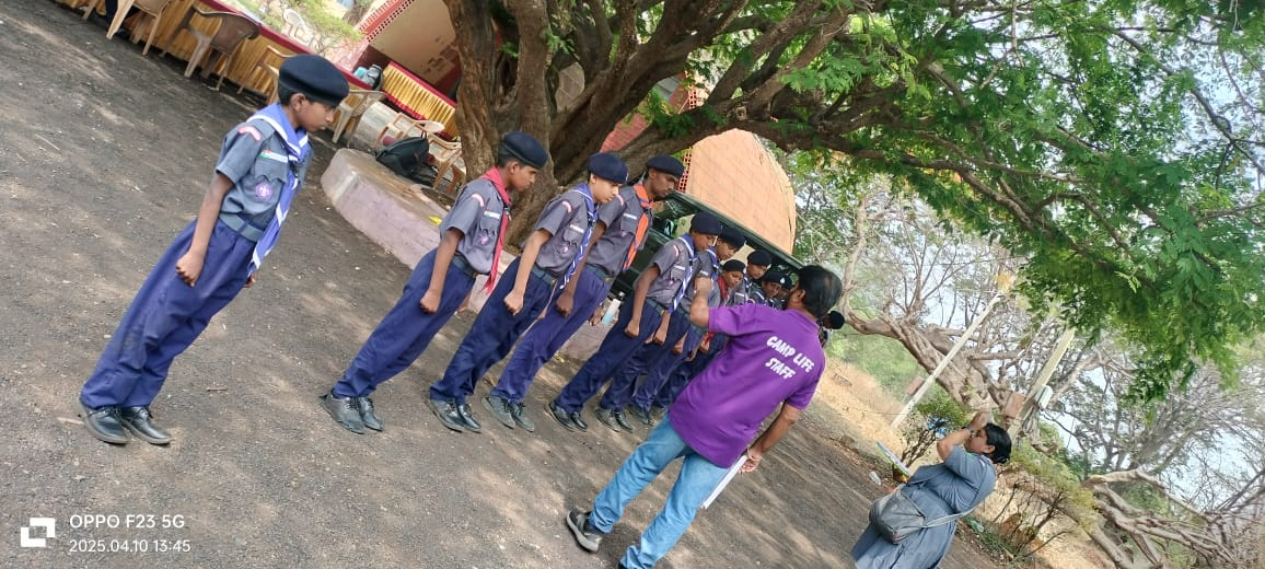 SCOUTS - 12